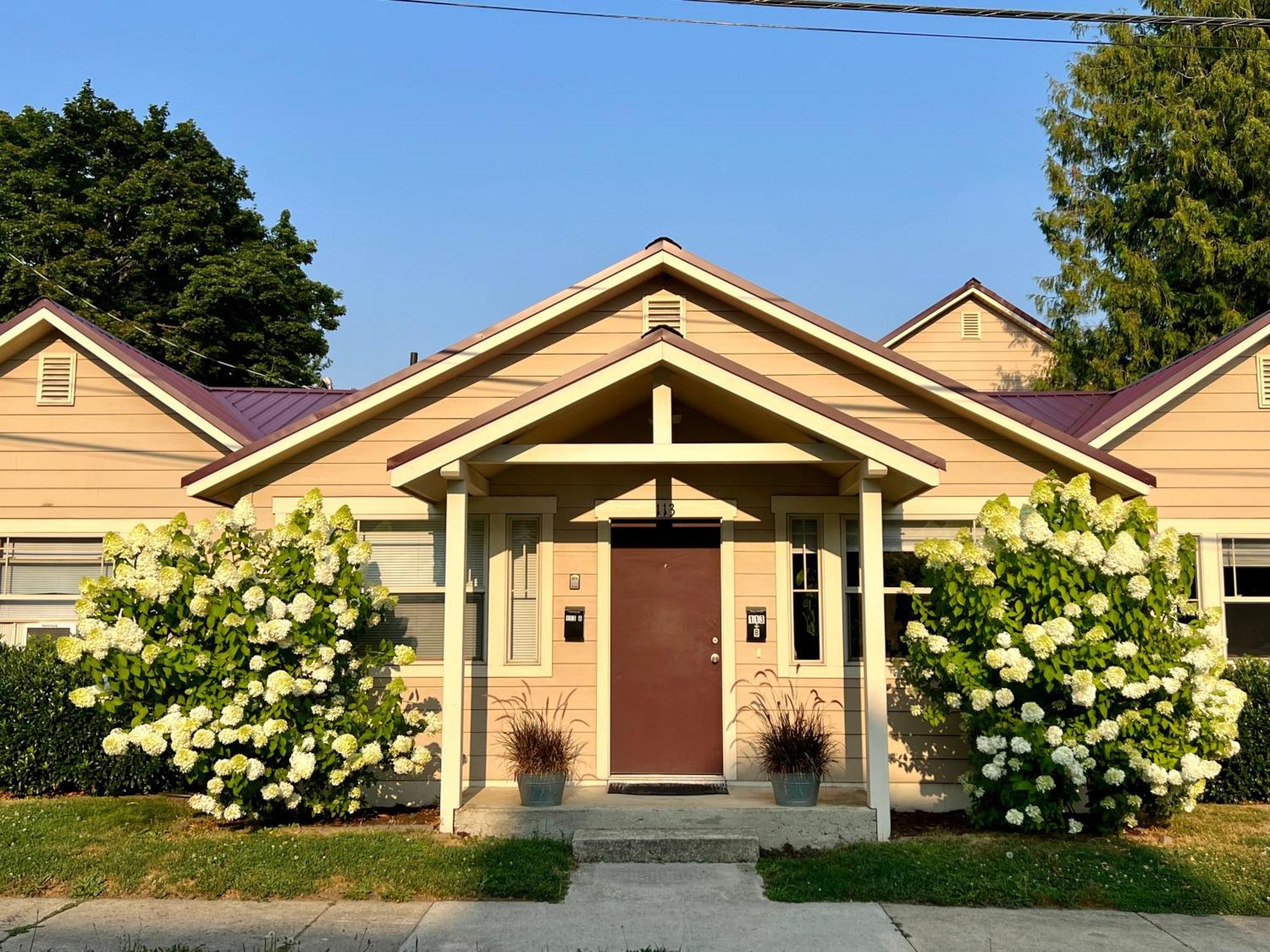 Great Downtown Sandpoint Location! Kültér fotó